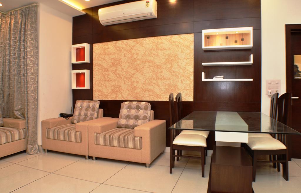 Luxury Inn New Delhi Extérieur photo